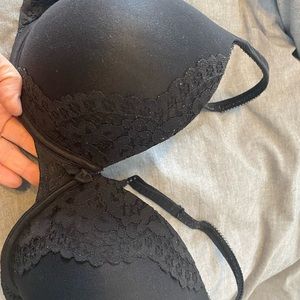 Body by Victoria bra